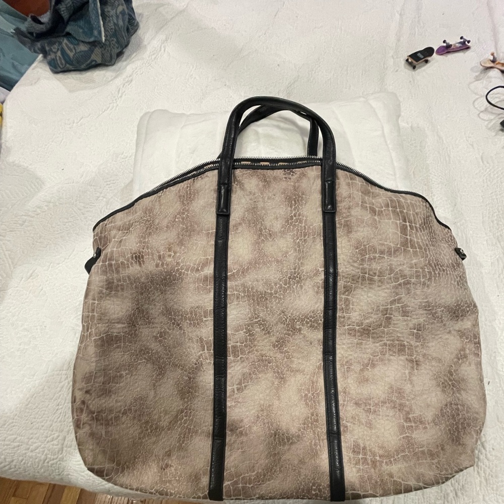 Kelsi Dagger Bag